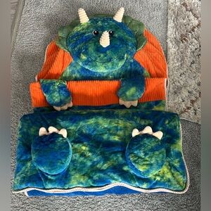 ✨ Like NEW Hugfun Animal Slumber Sleeping Bag (Green Triceratops Dinosaur)